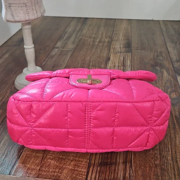 Chico's Gorgeous Hot Pink Quilted Chain‎ Shoulder Bag - Picture 5 of 11